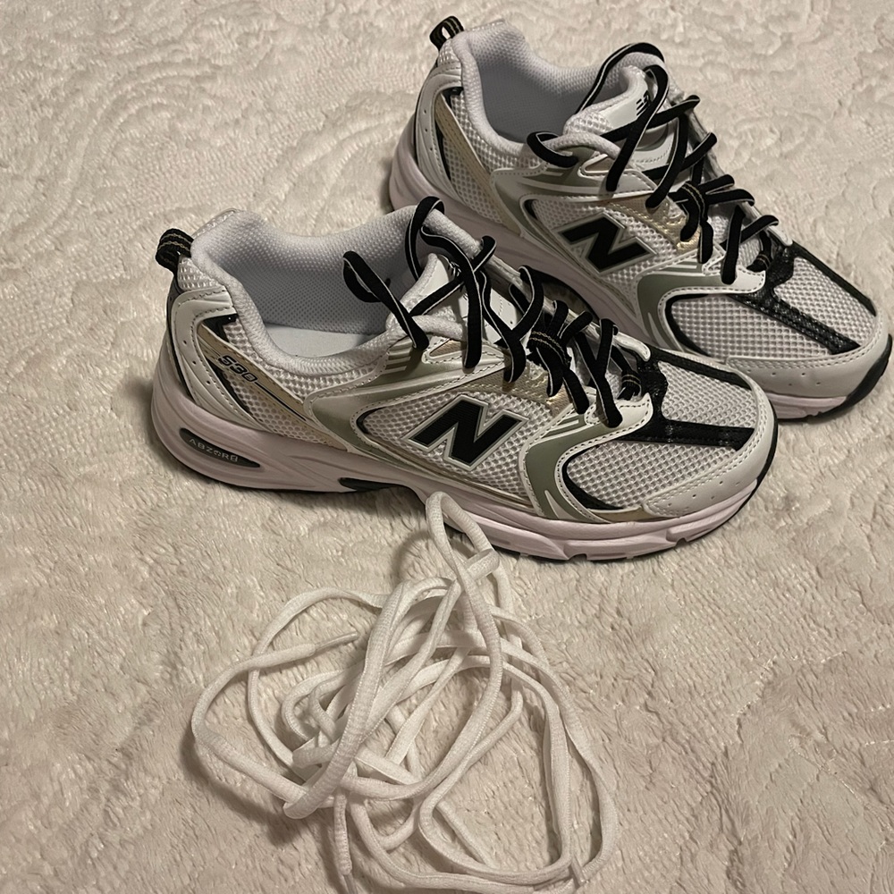 Just purchased these from a local boutique. These came in a duster bag  also